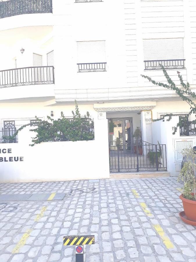 La Perle Bleue Apartment *